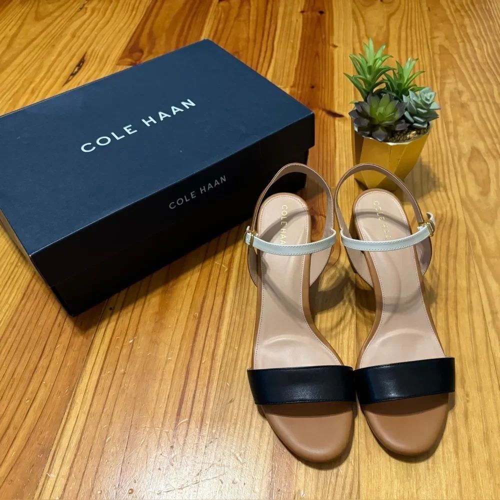 Cole Haan JOSIE Sandals Block Heel Sz 9.5 B Pecan Ivory Black Leather $165